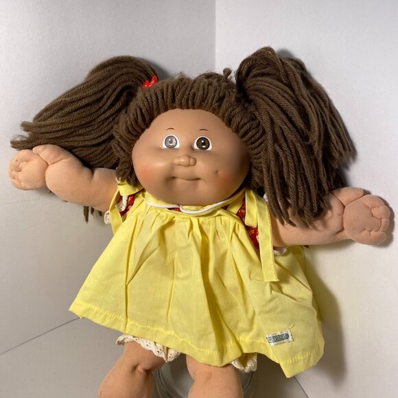 1983 Cabbage Patch Kids Doll Long Brown Hair Brown Eyes CPK Outfit+Shoes Coleco - Picture 2 of 16